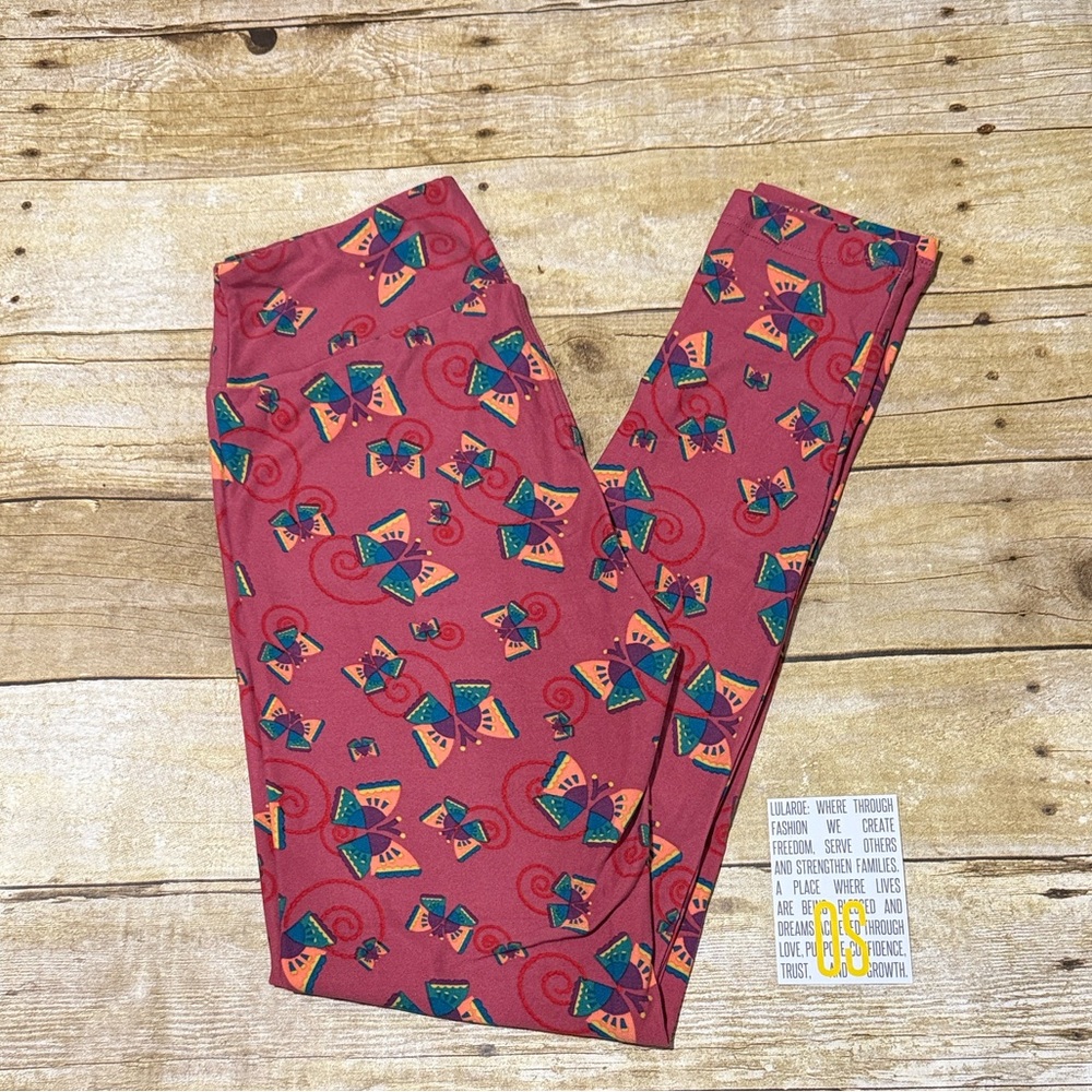 BNWT LuLaRoe adults OS Butterfly Leggings